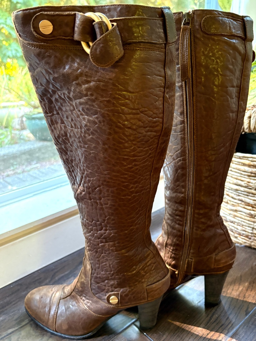 Boss Hugo Boss leather heeled boots